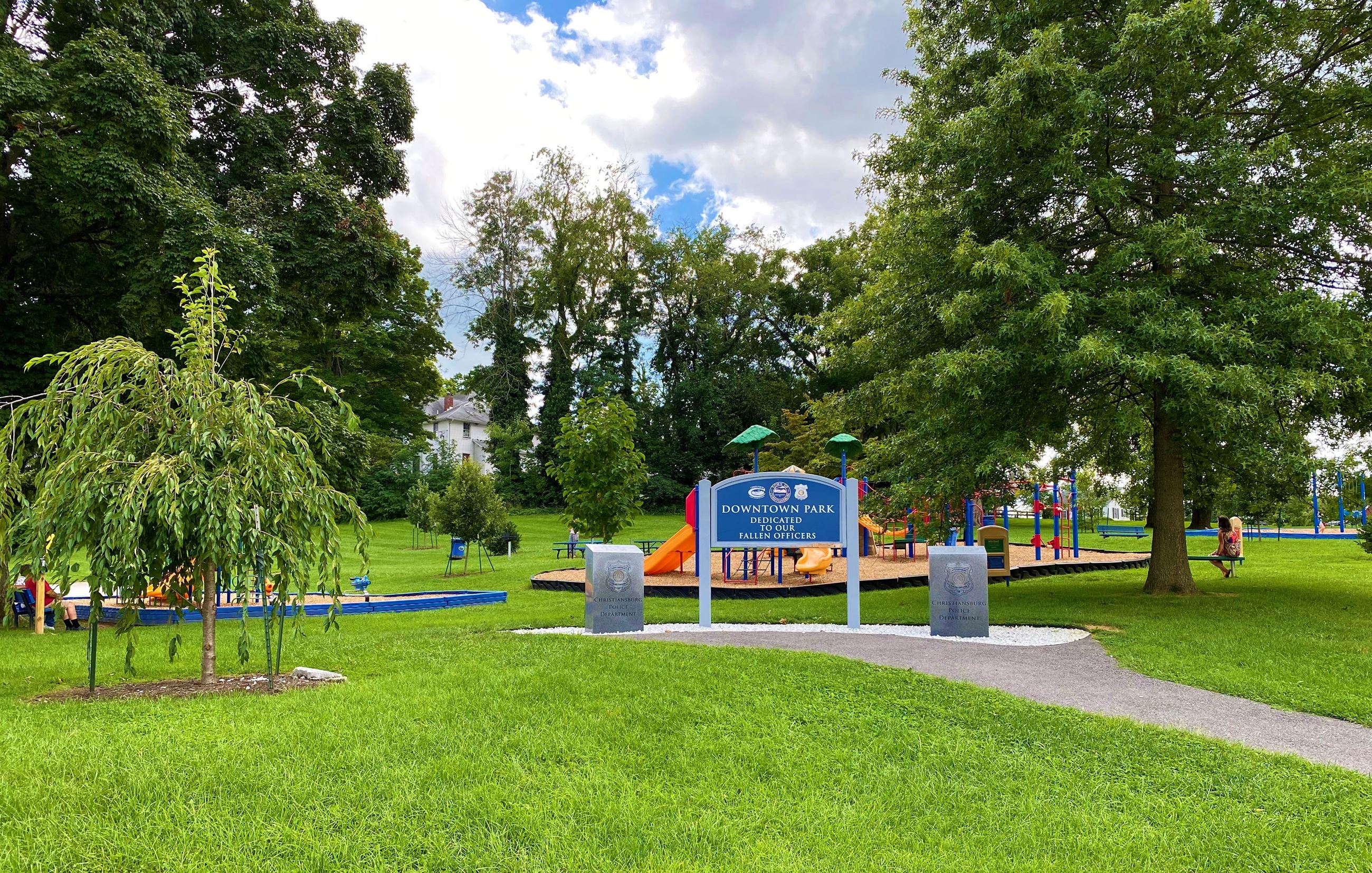 Entrance to Downtown Park