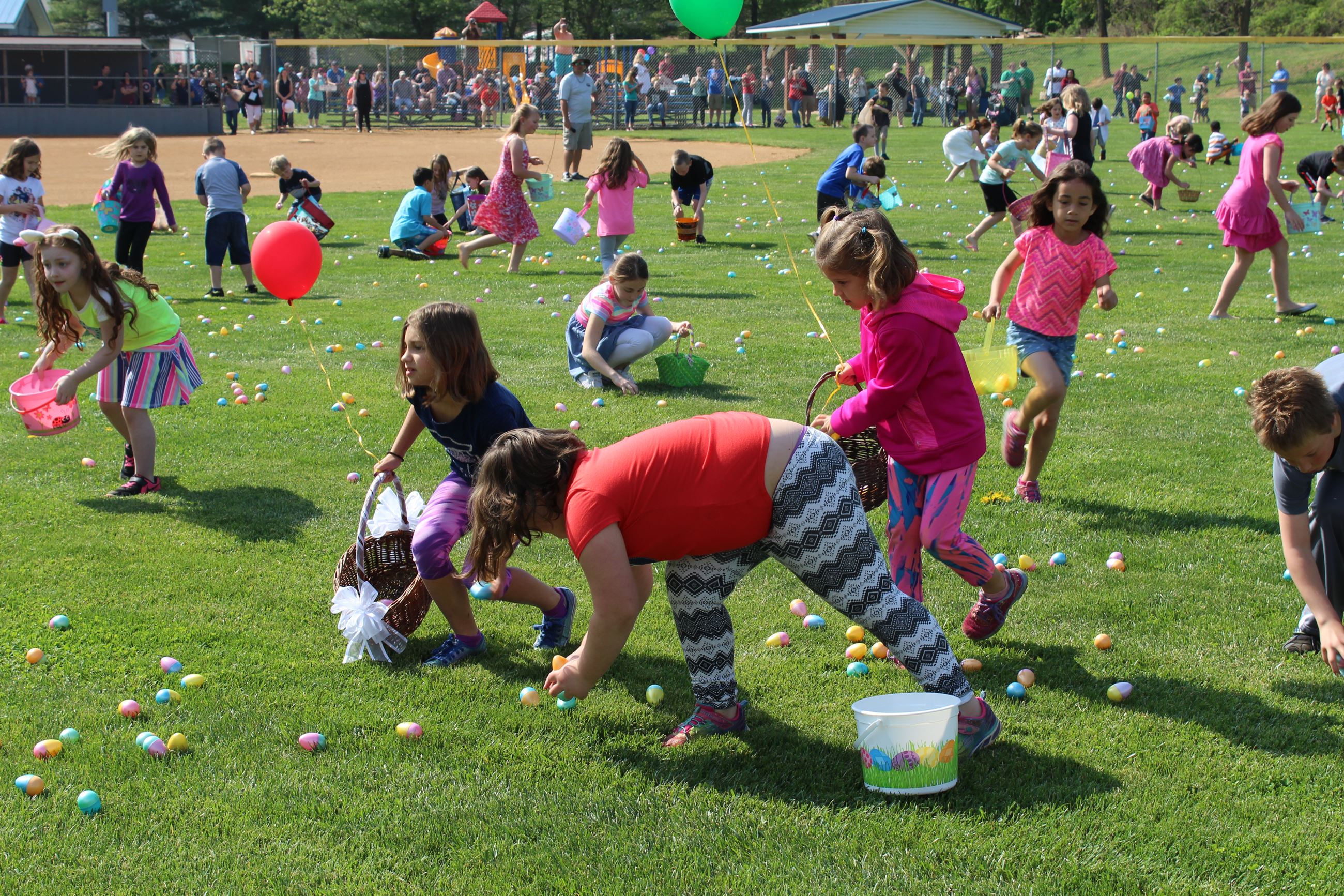 Easter Egg Hunt  (2)